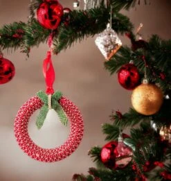 Couronne De Noël à Suspendre, Fait Main -Papeterie Boutique 4351307 couronne de noel a suspendre fait main 3