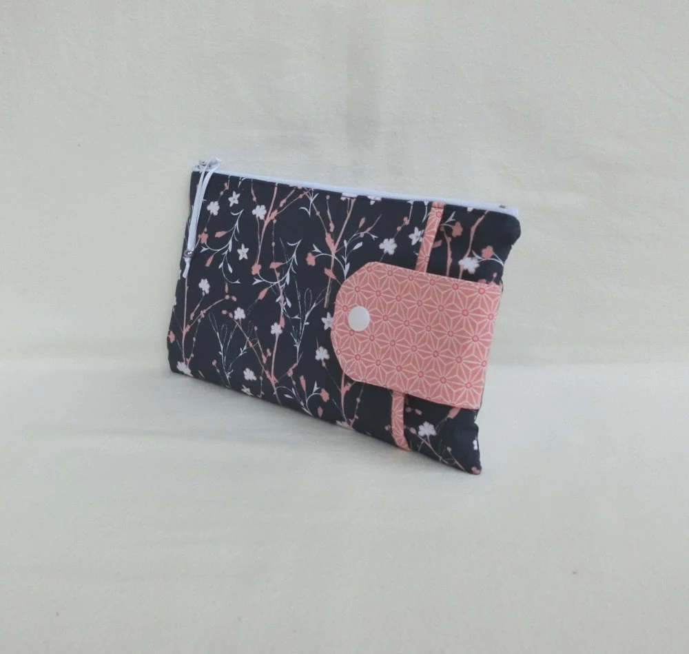 Porte Monnaie Avec Chéquier, Etui à Document, Pochette à Papier, Portefeuille, Trousse Zippée, Tissu Imprimé Fleuri, Noël Femme 7 Porte Monnaie Avec Chéquier, Etui à Document, Pochette à Papier, Portefeuille, Trousse Zippée, Tissu Imprimé Fleuri, Noël Femme – Image 7