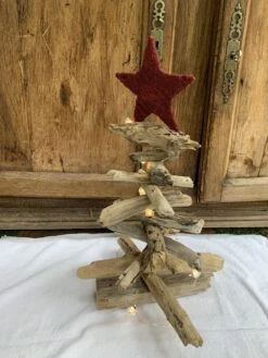 Sapin De Noël En Bois Flotté, 50 Cm Décoré D'une Guirlande Lumineuse Et étoile Bordeaux