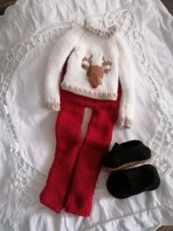 Vêtements De Noël Tenue Décontractée Complète Pour Les Poupées Louise Ou Lili Qui Sont à Retrouver En Boutique