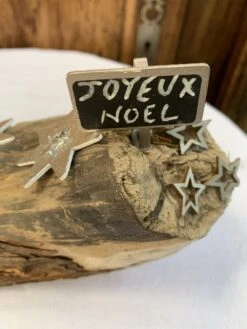 Sapin De Noël En Métal Et Bougie Sur Bois Flotté 6 Sapin De Noël En Métal Et Bougie Sur Bois Flotté -Papeterie Boutique 4400723 bougeoir en bois flotte decore d un sapin en metal et 1 3
