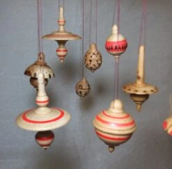 Dix Décorations D'intérieur En Bois à Suspendre, Pour Votre Arbre De Noël Ou Bien Vos Plantes D'intérieur