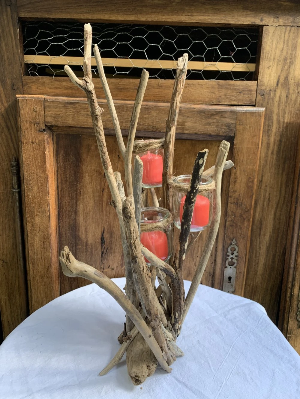 Bougeoir En Bois Flotté Et Trois Bougies Pour Déco à Noël 2 Bougeoir En Bois Flotté Et Trois Bougies Pour Déco à Noël – Image 2