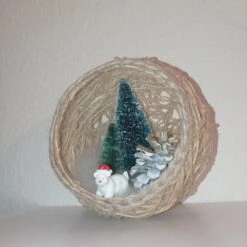 Décoration De Noël Boule De Corde De Jute Avec Sapin Et Ours Polaire. Décor Unique, Boule Faite Main. Centre De Table Décoration De Noe -Papeterie Boutique 4704662 creche de noel nativite santons dans boule de corde de j 4