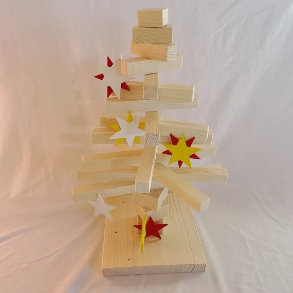 Sapin De Noël En Bois D'épicéa Naturel Hauteur 480 Mm (18 57⁄64 In). Toutes Les Pièces Peuvent Pivoter à 360 Degrés, Finition Poncé Très Fin 5 Sapin De Noël En Bois D'épicéa Naturel Hauteur 480 Mm (18 57⁄64 In). Toutes Les Pièces Peuvent Pivoter à 360 Degrés, Finition Poncé Très Fin – Image 5