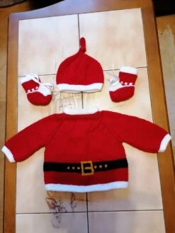 Ensemble Brassière Bébé De Noël Tricoté Main
