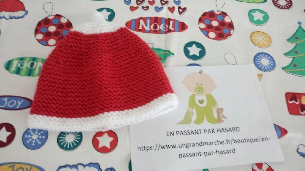 Ensemble 2 Pièces Spécial Noël Bonnet Et Chaussons Layette Bébé Fille Ou Garçon Coloris Rouge Et Blanc Taille 0/1 Ou 3 Mois 3 Ensemble 2 Pièces Spécial Noël Bonnet Et Chaussons Layette Bébé Fille Ou Garçon Coloris Rouge Et Blanc Taille 0/1 Ou 3 Mois – Image 3