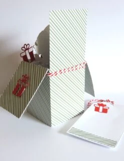 Carte De Noël Pop Up, Petits Lutins. -Papeterie Boutique product 637f1436261c8 6
