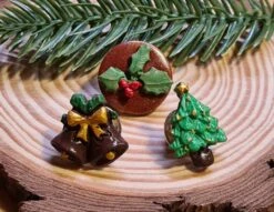 Lot De 3 Pin's De Noël En Fimo / Broches De Noël Assorties