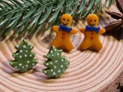 Lot De Deux Paires De Puces D'oreille De Noël En Fimo / Bijoux Gourmands En Fimo